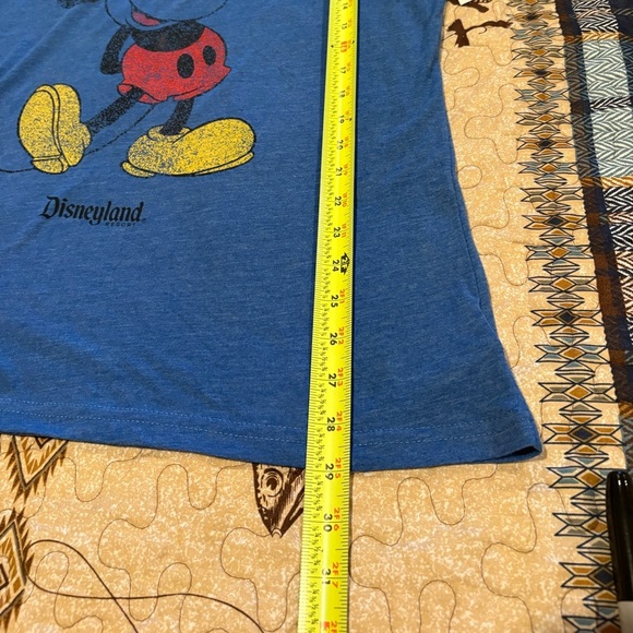 Authentic Disney Parks women's blue V-neck Mickey Mouse t-shirt size XL NWT - Picture 7 of 9